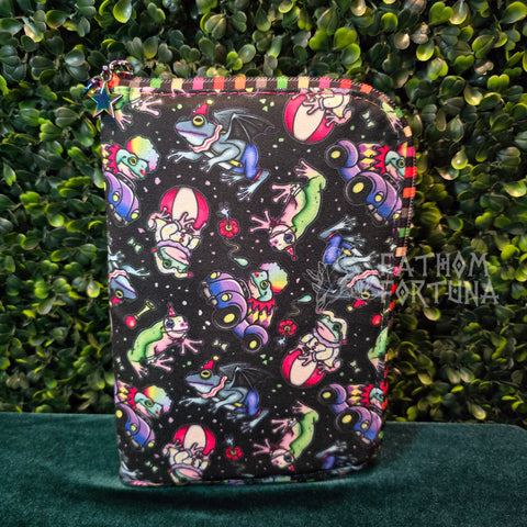 Clown Frogs Knitting Needle/Crochet Hook Zip Case TESTER